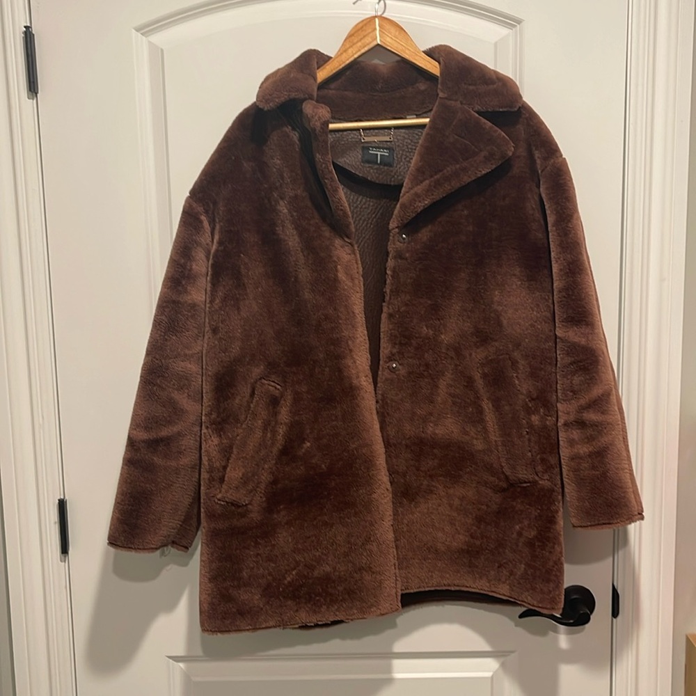 Tahari Faux Fur Jacket brown size large